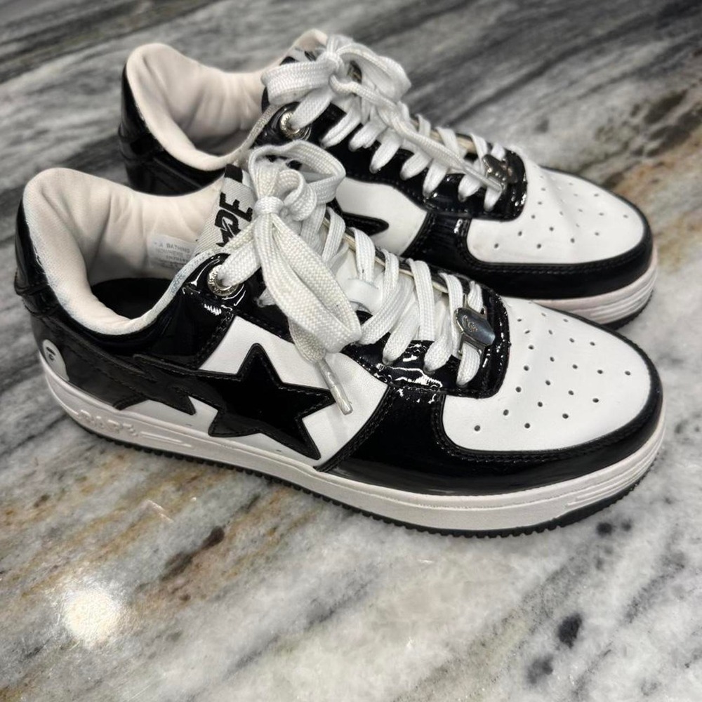 BAPE black STAR and white patent sz 7